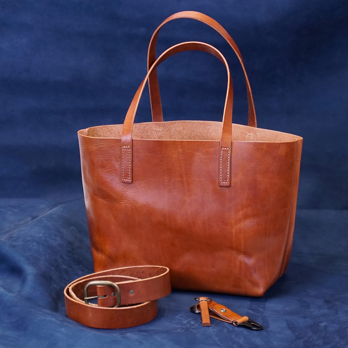 BDS.Coffee.04.jpg Bridle Double Shoulders Image