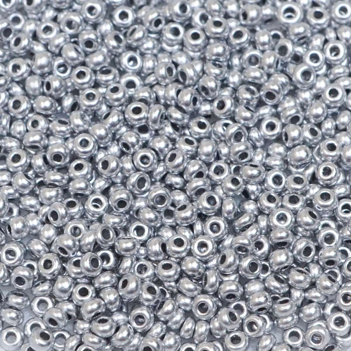 222-144027.SLC.1.jpg 10/0 Glass Seed Beads - Silver 20g Image