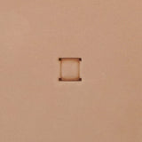 932-582.SLC.01.jpg Four Pin Wicker Basketweave Image
