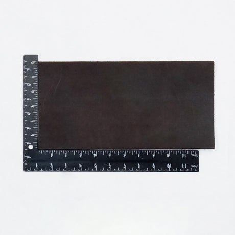 49-9220.SLC.2.jpg Hermann Oak Drum Dyed Brown Pre-Cut 8-10 oz. 6" x 12" Image